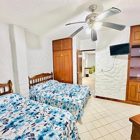 Playa Suites 马萨特兰 客房 照片