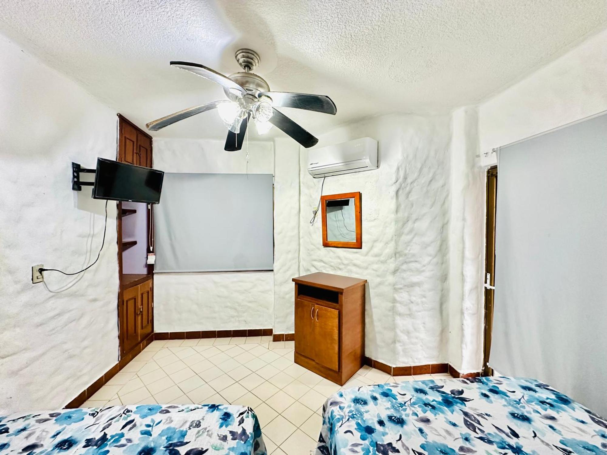 Playa Suites 马萨特兰 客房 照片
