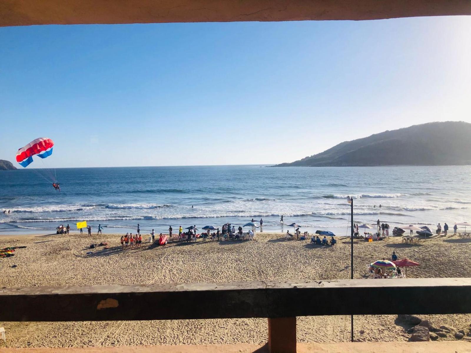 Playa Suites 马萨特兰 客房 照片